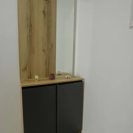 Apartment Crown Golem (Tirana)